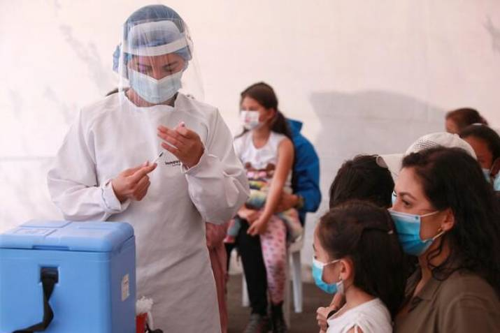 Ministerio de Salud pide aprovechar la Semana Santa para completar la vacunación